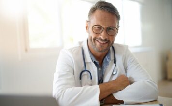 Jakie są przyczyny powstawania żylaków kończyn dolnych: wyjaśnienie i najważniejsze czynniki Jakie są przyczyny powstawania żylaków kończyn dolnych